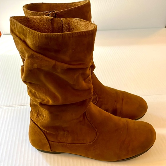 Self Esteem Other - Self Esteem Girls brown suede zip up boots size 3 (big girls)